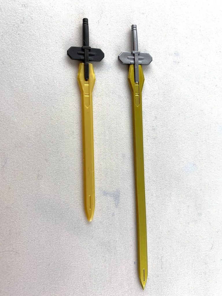 ロングソード
バエルのものを2本繋げて形を整えています。