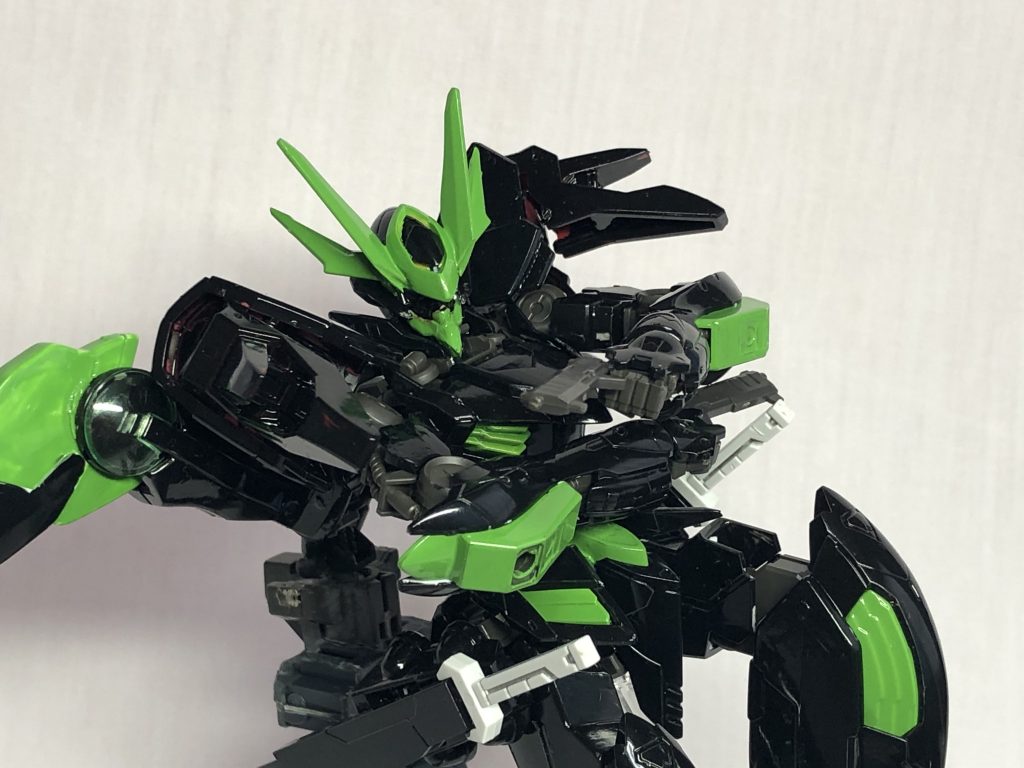 武装1 ハンドガン
メインウェポンは2丁のハンドガン
ナノラミネートアーマーには効果が薄いが
メインカメラを潰すのにもってこいなので装備している