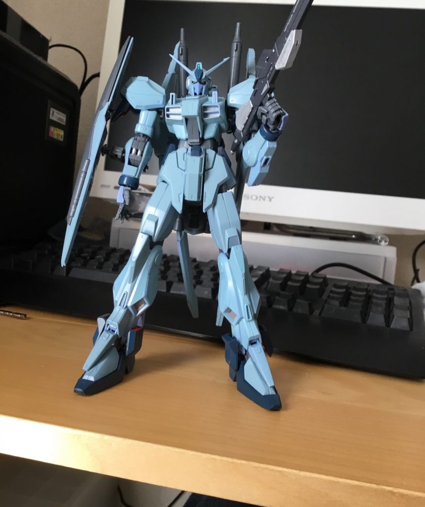 ウェザリング前、エアブラシを使った塗装は初めてだったので塗装のムラが結構あります