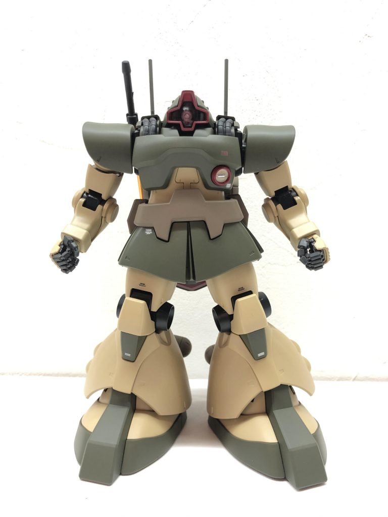 正面　ノーマルカラーよりも落ち着いた感じのカラーリングになりました。