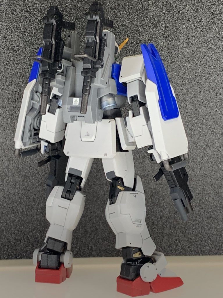 後ろから〜
武器はネオジムで脱着可能です