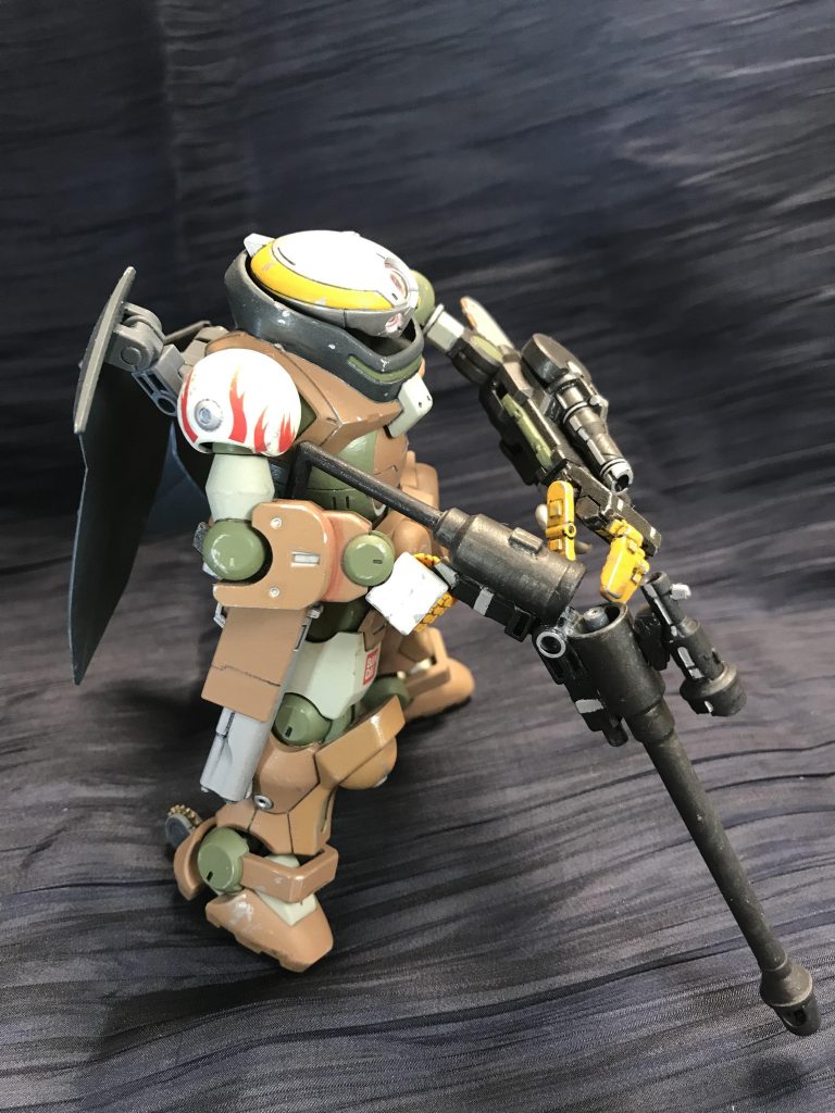 密造銃なので中折れ式単発銃というイメージ。