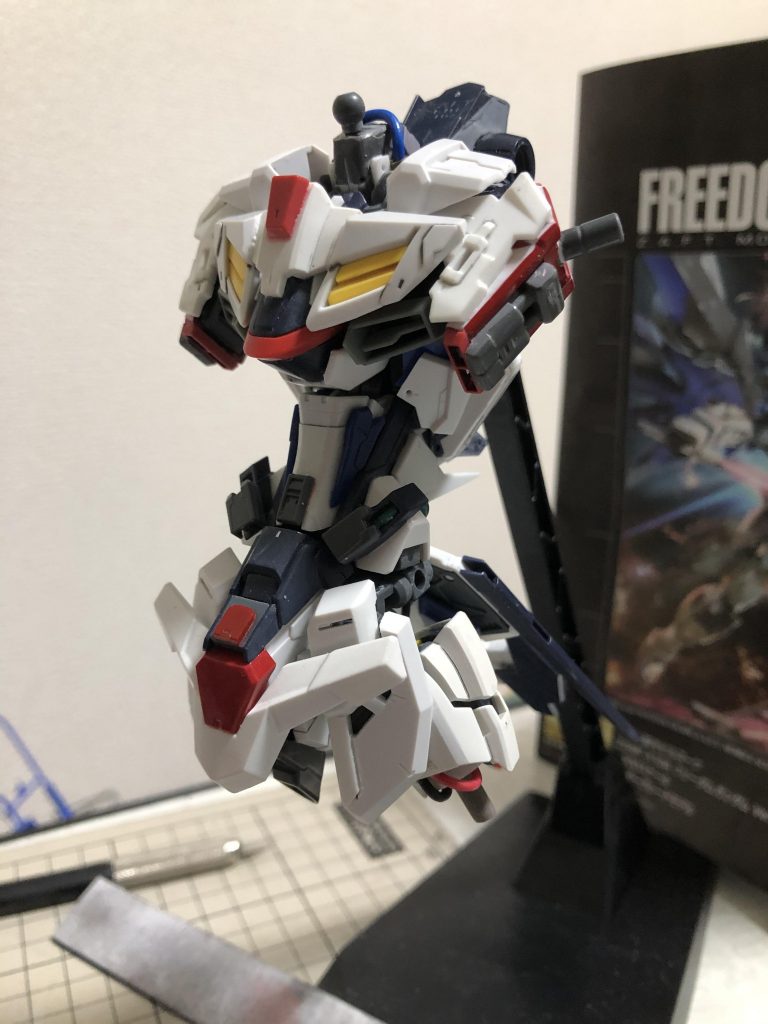 姉にもっとマッチョにしろと言われ、たどり着いたのはやはりVer山氏の代名詞となる逆三角形でした。