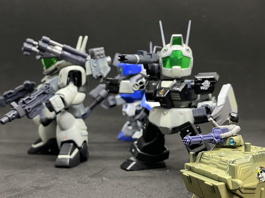 オアシスには、アニタらしき…人物が乗っています笑