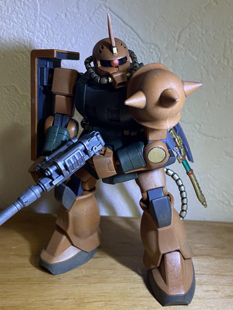 所々、ゴールドのガンマカで煌びやかに。