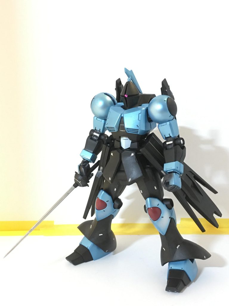 構成は、HGギャンにバーストサーベルのホルダーとバックパックをヴィダールから換装。
大規模な改装はなしです。