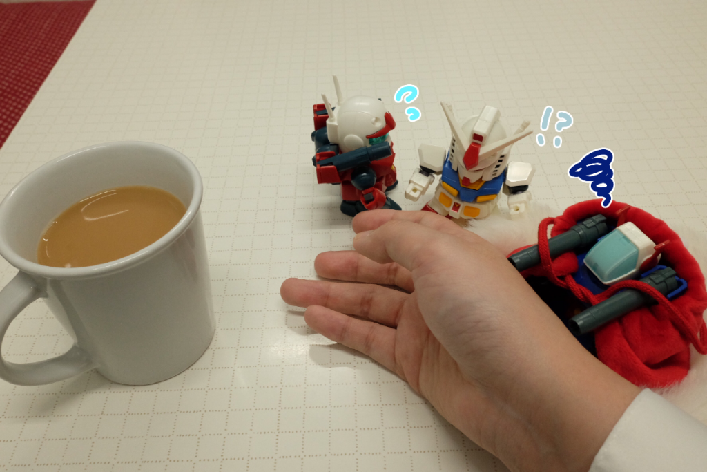 はいはい、書類作るからちょっと避けてねー。