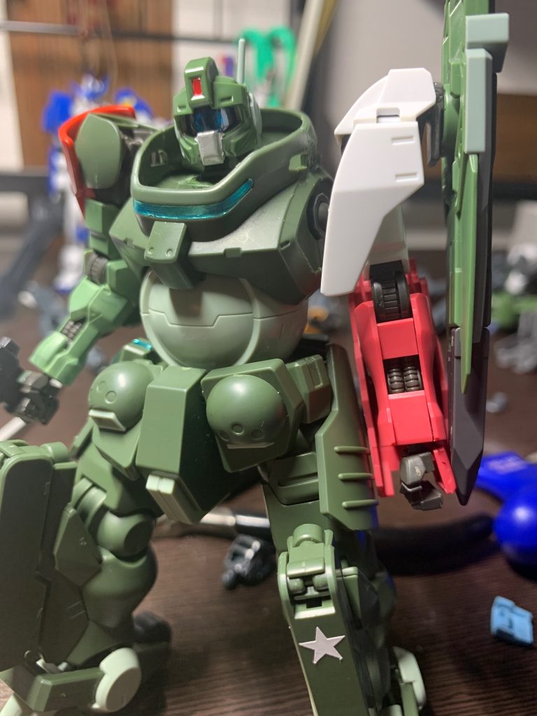 色々いじってこんな感じでやるつもりだったんですけどカバーを付けてみようと思って腕部を入れ替えたらめっちゃカッコよくなったので変更しました