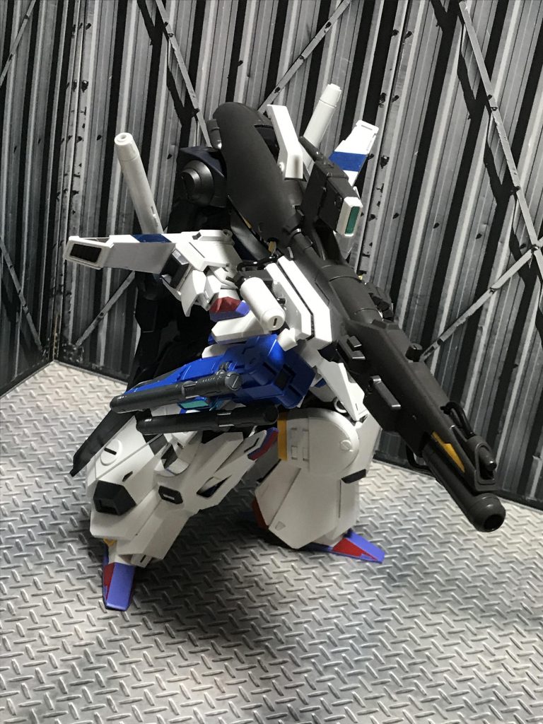 メタルラインなフルアーマーZZ–7枚目/制作者:フレズノワール