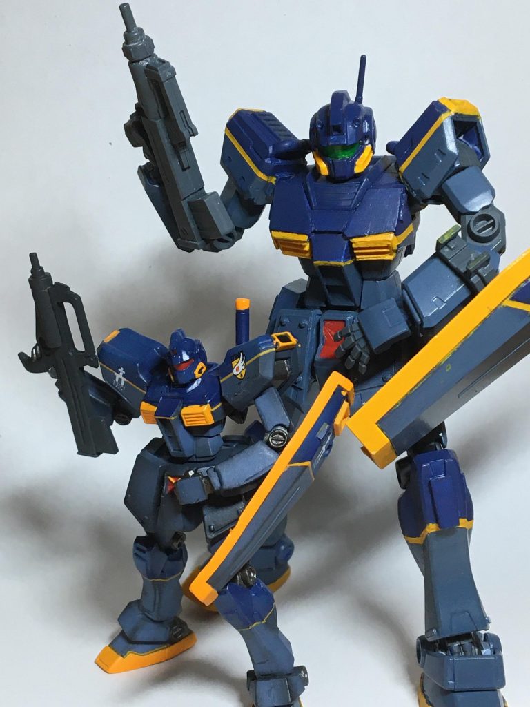 近くの模型屋で見つけた電撃ホビーマガジ
ンの付録を参考に作りました