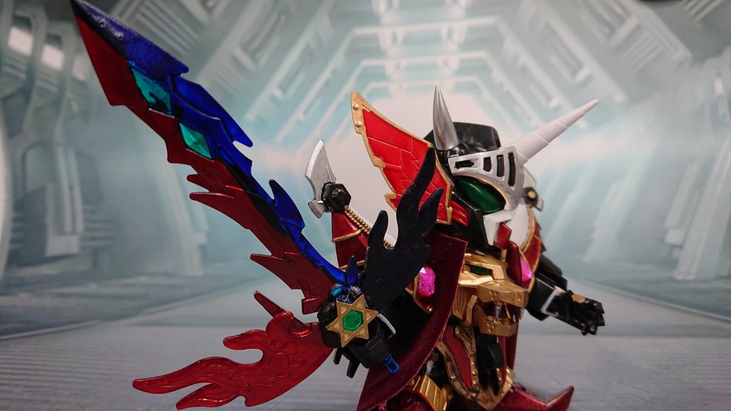 抜刀状態。剣は魔竜剣士ゼロと三国伝F91で作っています。