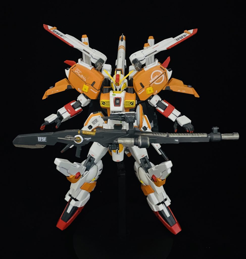 最後はいつものポーズを正面から！

平日にちまちま作ってましたが、部分塗りの集中力が下がり、どんどん雑になっています！
まぁ気にしないでください…orz

稼働範囲を強引にいじったので、思ったようなポーズは取れるようになり、とても楽しい感じにはなりましたが、しばらくはデカブツは良いかなw

では最後まで見ていただきありがとうございました！