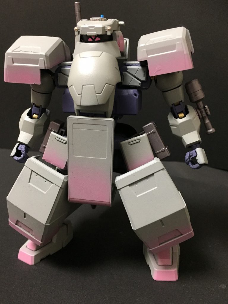 ガード・ロディ
地球圏の何処かの企業に所属する機体でフレームはロディ・フレーム。
パイロットも同様に企業所属の傭兵。