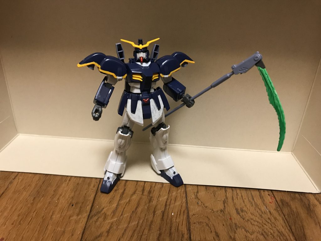 本機は、ビームサイズと機動力の高さを生かした近接白兵戦を得意とする。