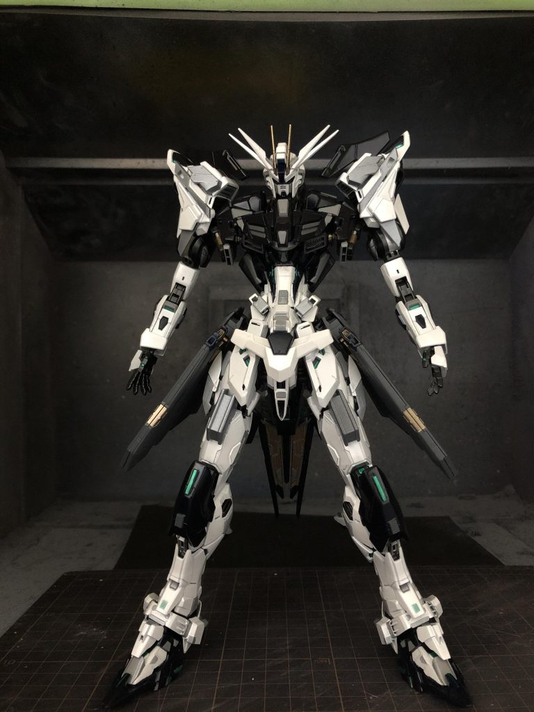 いいよ!仕上がってるよ!大胸筋チョモランマ!!