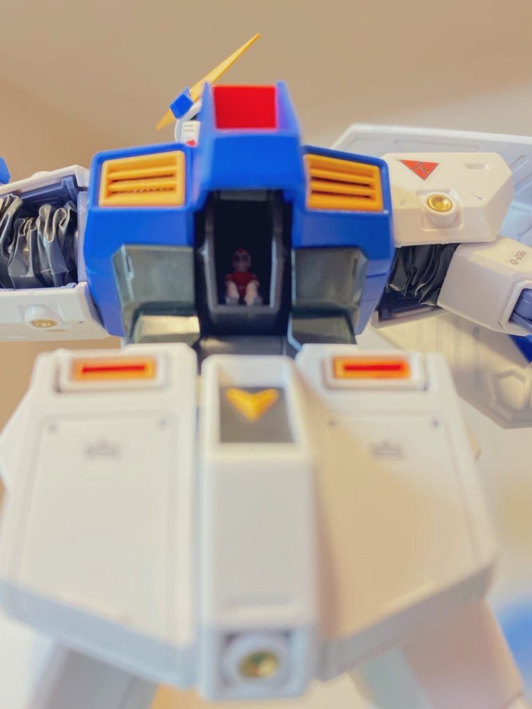 クリスも、できる範囲で塗装しました。