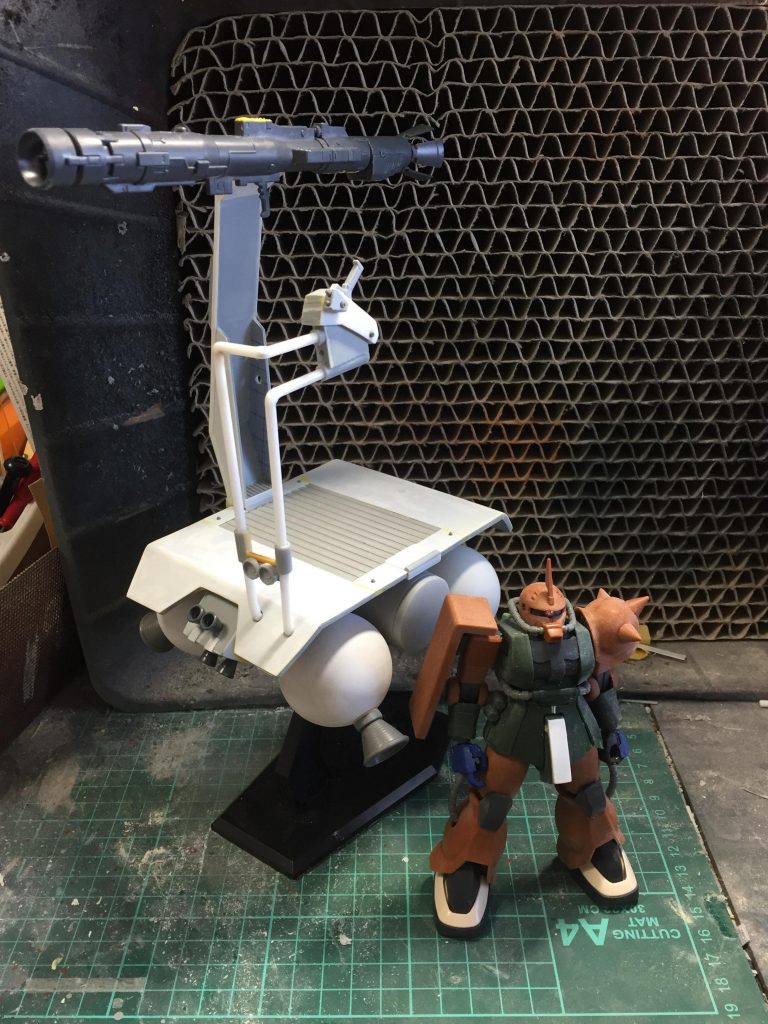 支柱と砲身の接続にはボルアム付属のBJ(中)を使用
台座に関しては多分ガザCの物を使用
接続は5㍉プラ棒をぶっ刺してるので安定感バッチリです︎💪('ω'💪)