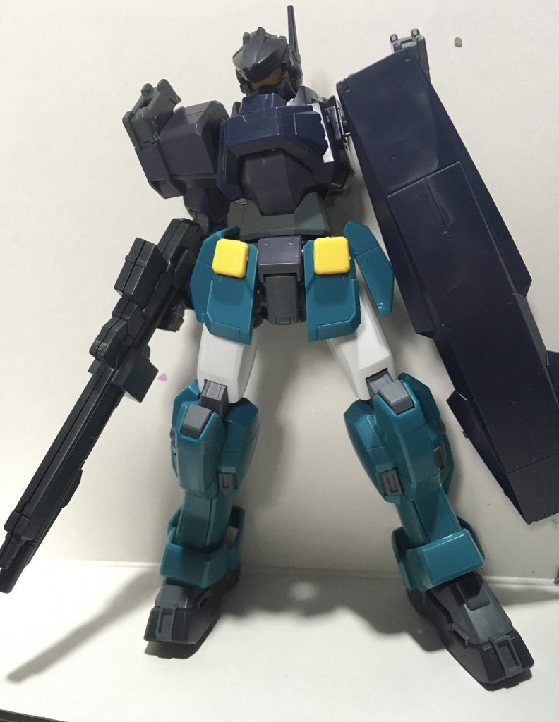 初期段階。シャルドールは肩が厳つくて違和感がありました。脚がゴツいレオパルドダヴィンチと合わせたらちょうど良くなるかなと思いやってみました。