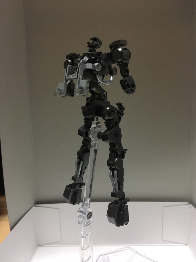 フレームグリムゲルデと同じくおとなしめ。