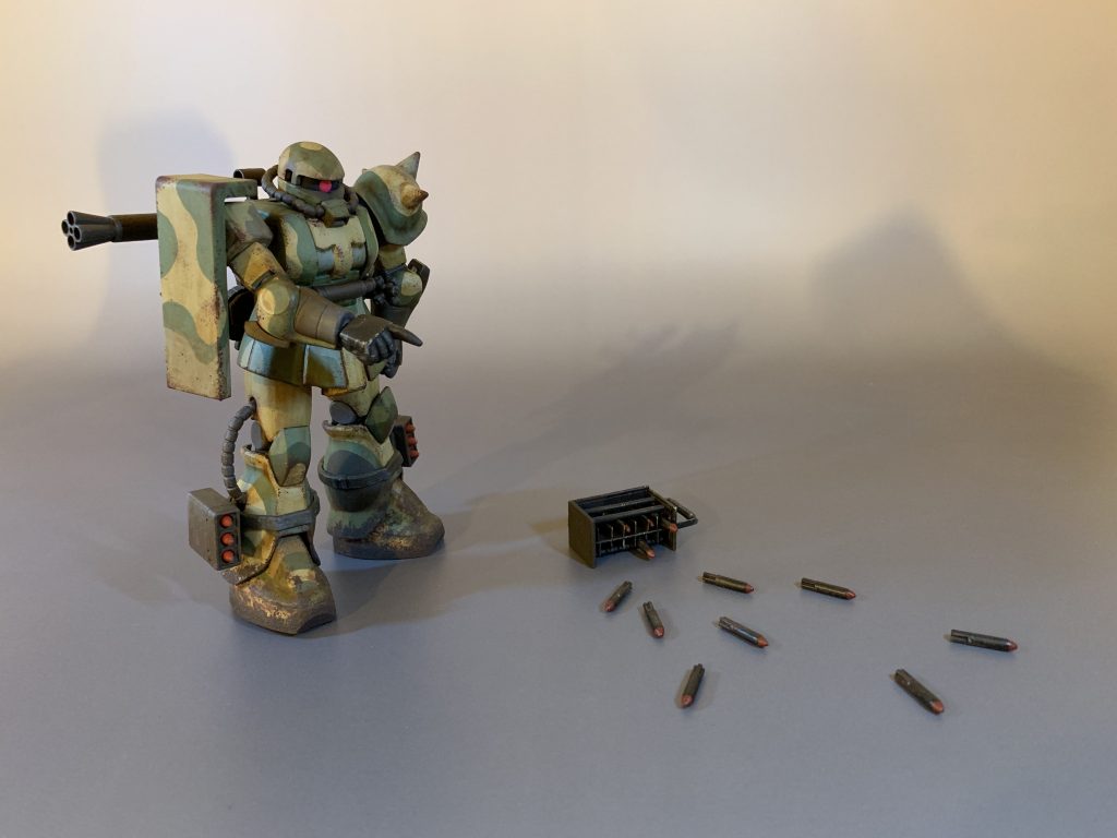 予備弾は取り出し可能です。