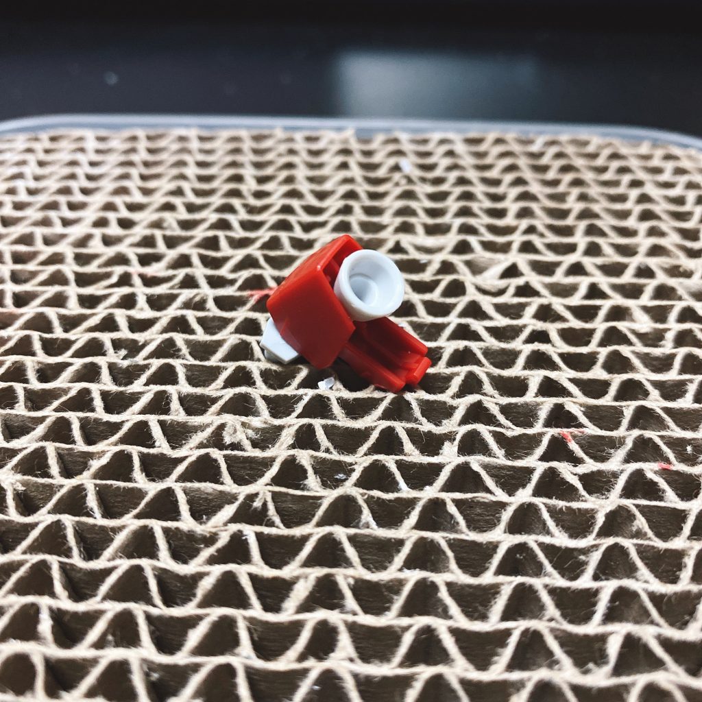 シンプルなバックパックは、余剰部品になったデスティニーのカカト部分にジャンクのノズルを付けたものだったりします。