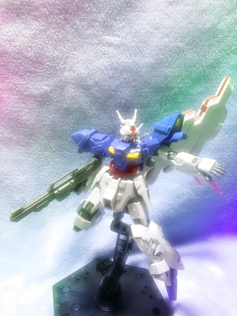 左腕の武器は飛ばして使うみたいですね
飛ばしてるみたいに撮影できたらカッコいいのかな