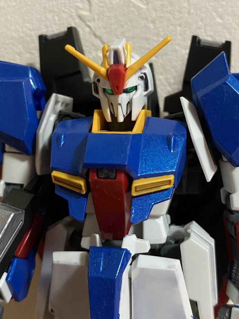 レッドとブルーのメタリック。