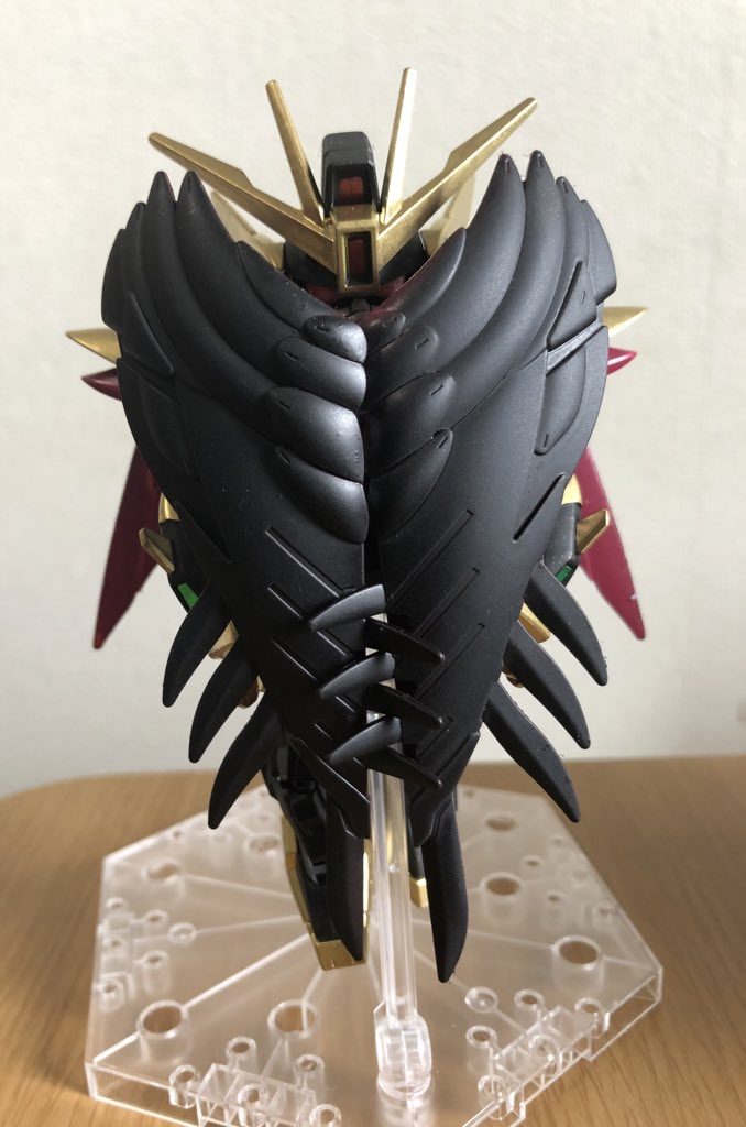 私はゼロ…反逆者である！
大気圏突入形態はゼロのマント閉じてる時のイメージ。