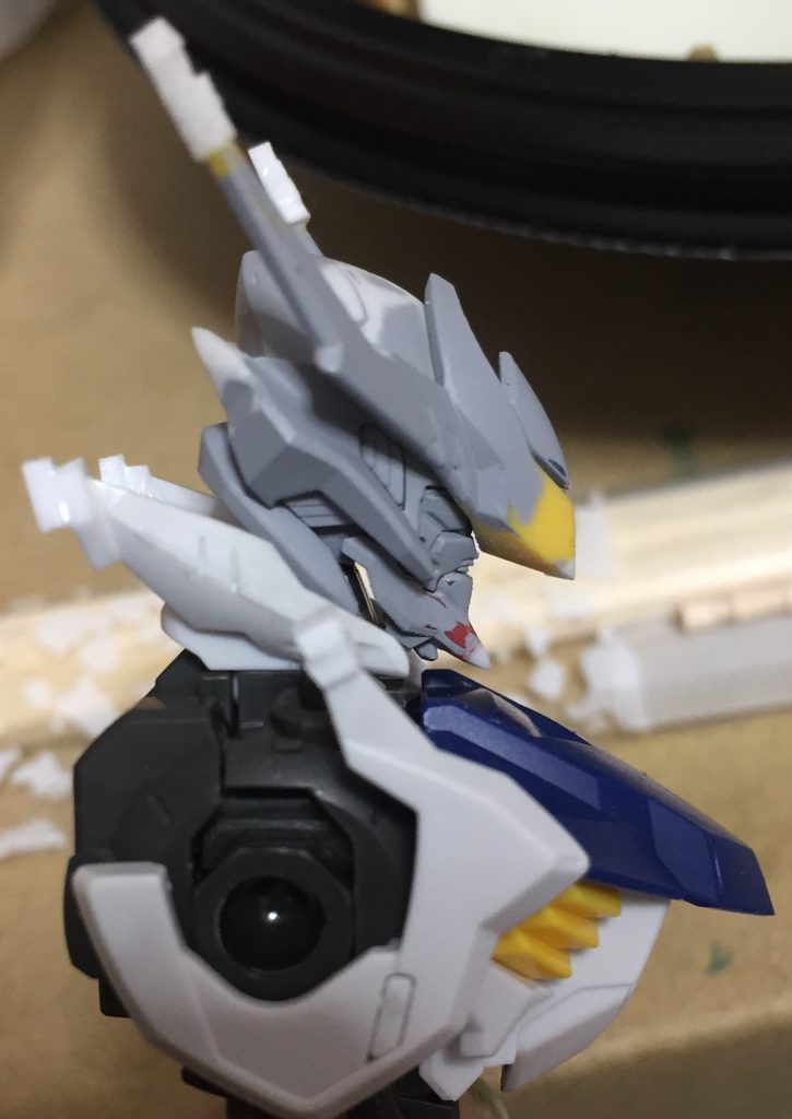 角と顎の延長の途中です。初めてやりましたが結構よくできたと思います。