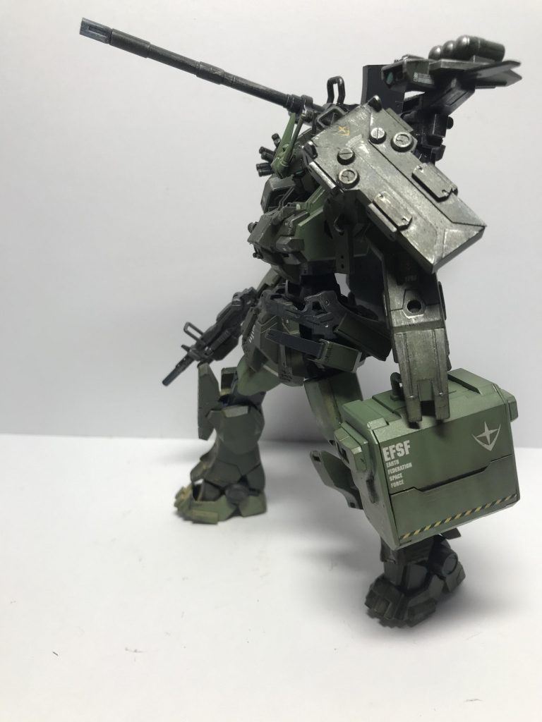 コンテナ持ち運び!
手に持たせられます!