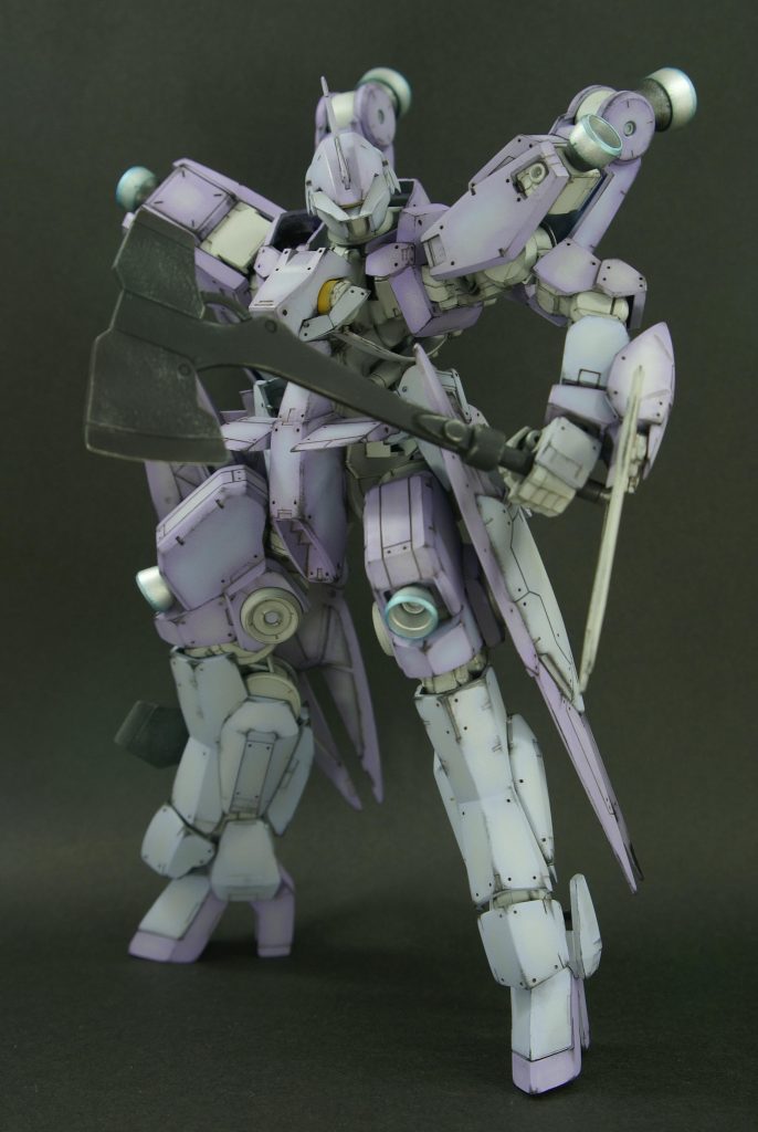 塗装はクレオスさんの旧水性カラーを使ってグラデ。