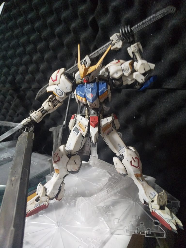 ソードメイスを別購入して、ウェザリング、つや消ししました。