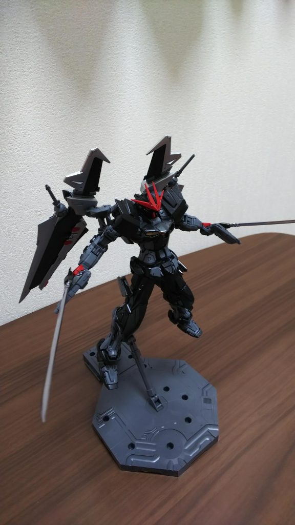 アストレイノワール–5枚目/制作者：たつまろ