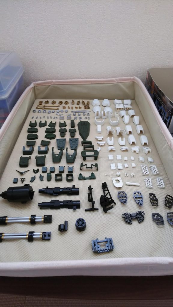 砲身の一部を塗装ミスしていることにこの時気づきました。
再塗装する気力は無かった。。。