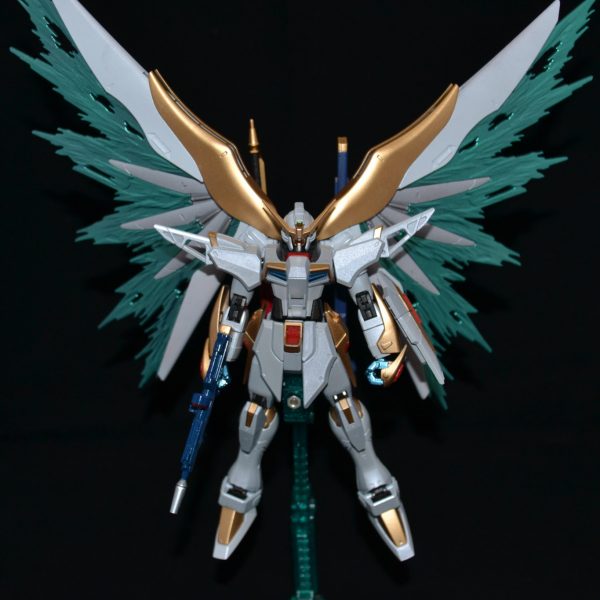 デスティニーガンダムアルビオン