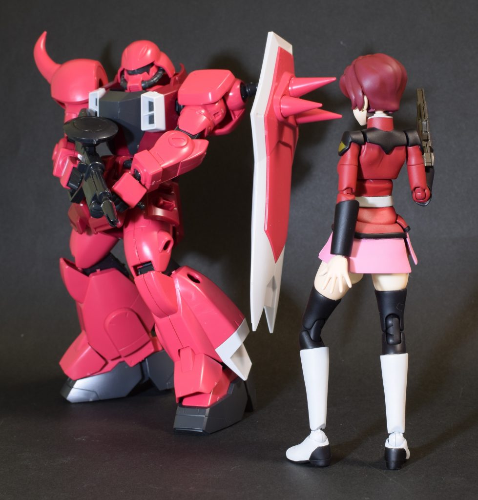 体重のかけ方で人らしい動きになるように体幹の関節を調整しています。