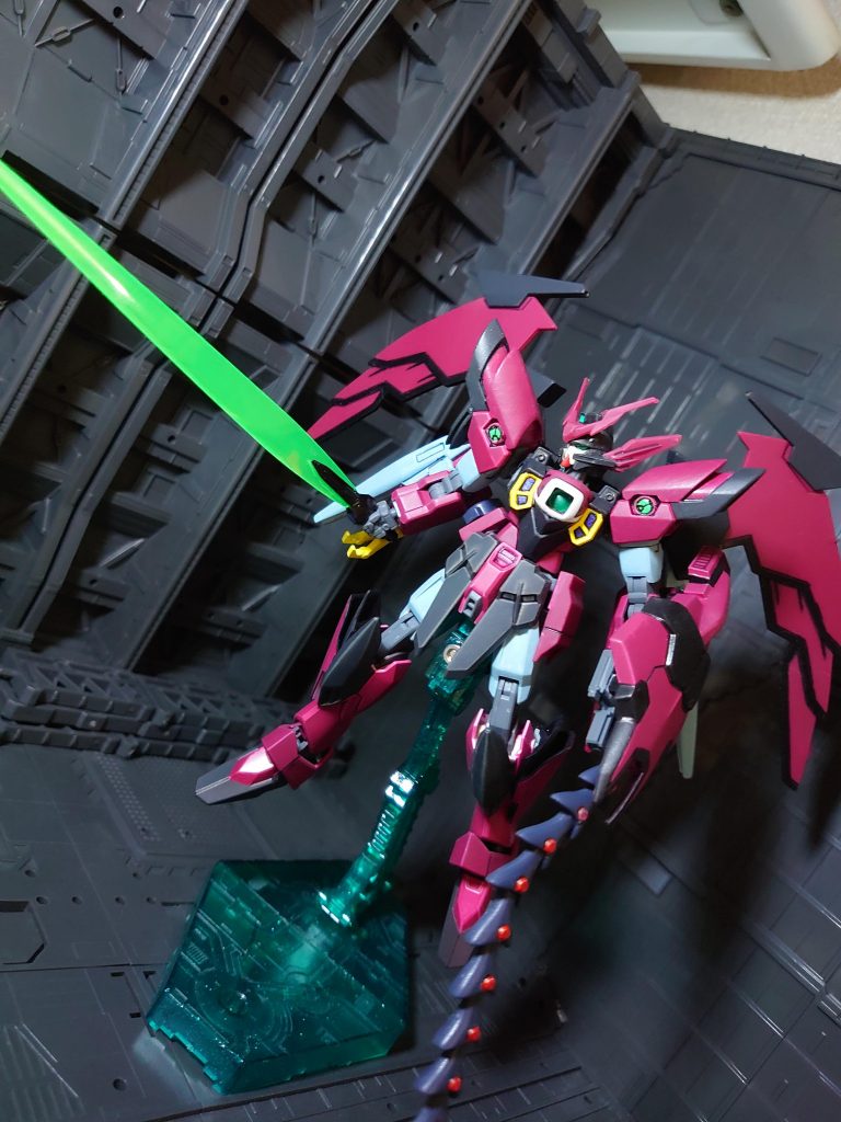 ガンダムエピオンII–6枚目/制作者：モリッチ