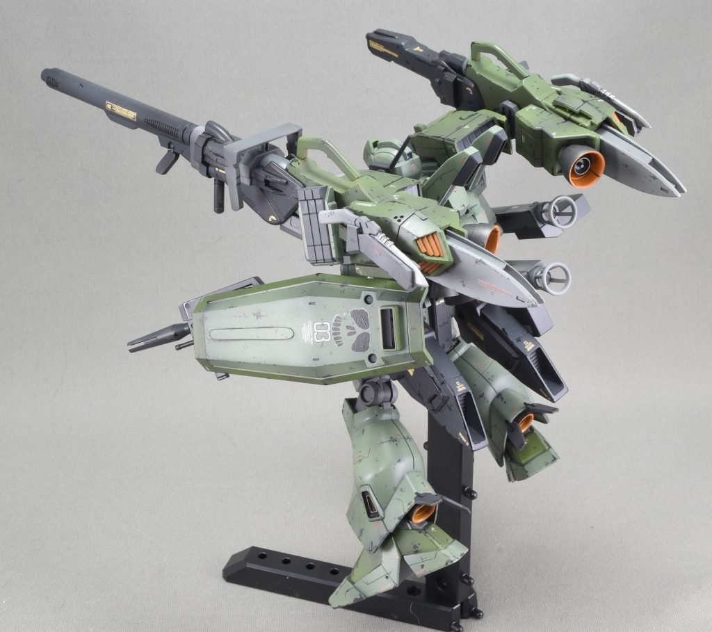 盾の十字星モールドは削り落とす派。