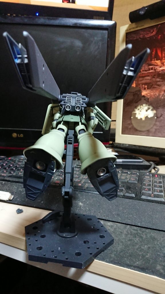 少し下からのアングルです