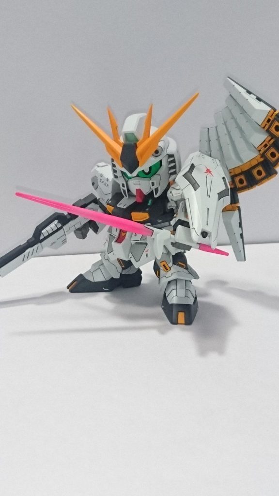 ノーマルSDだし旧BB戦士や騎士、武者に比べれば楽だろうと思ってましたが塗り分けが多く、ずっとマスキングしてました…