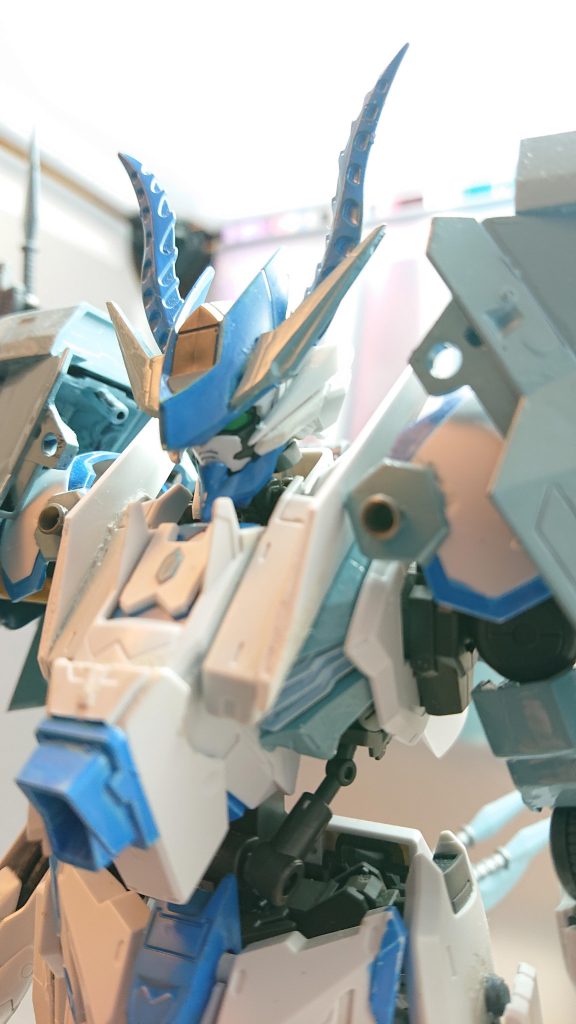 デーモンモードの際は頭の角が上がりより悪魔らしさが上がっている