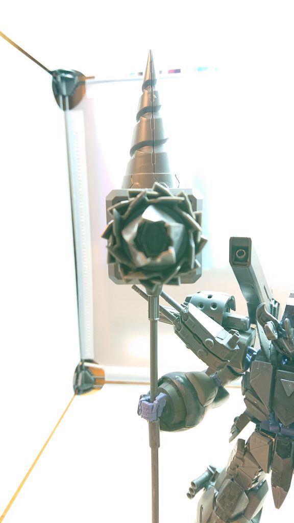 クライシススパイクドリル内部に搭載しているビーム砲ここから強力な粒子エネルギーを放つことができる