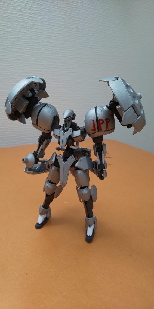 シルバーチャリオット–2枚目/制作者:セレビシエ