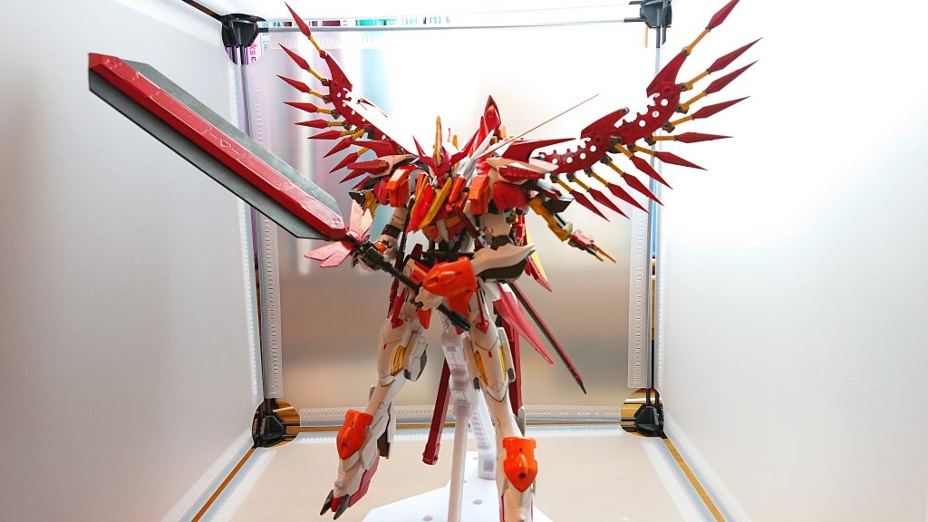 扇刀 炎斬を空高く振り下ろし
その衝撃と放たれた炎で複数の敵を破壊する