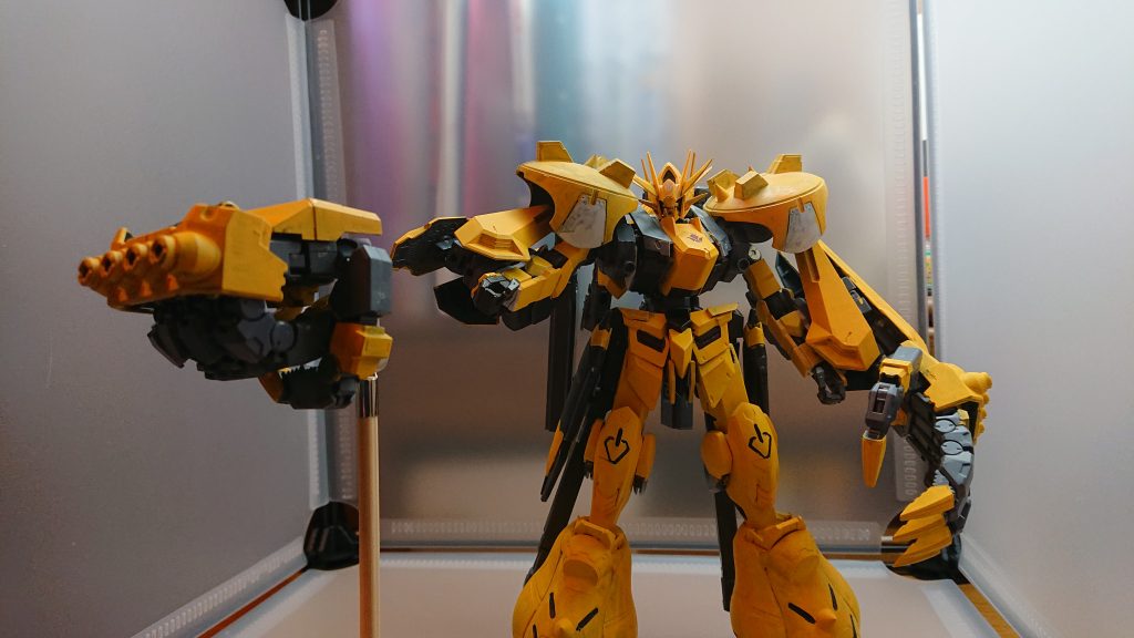 ジャイアントアームはロケットパンチのように発射して攻撃が可能
一撃は重く標的を追跡することができる
ちなみにこの状態でも雷電砲を打つことができる