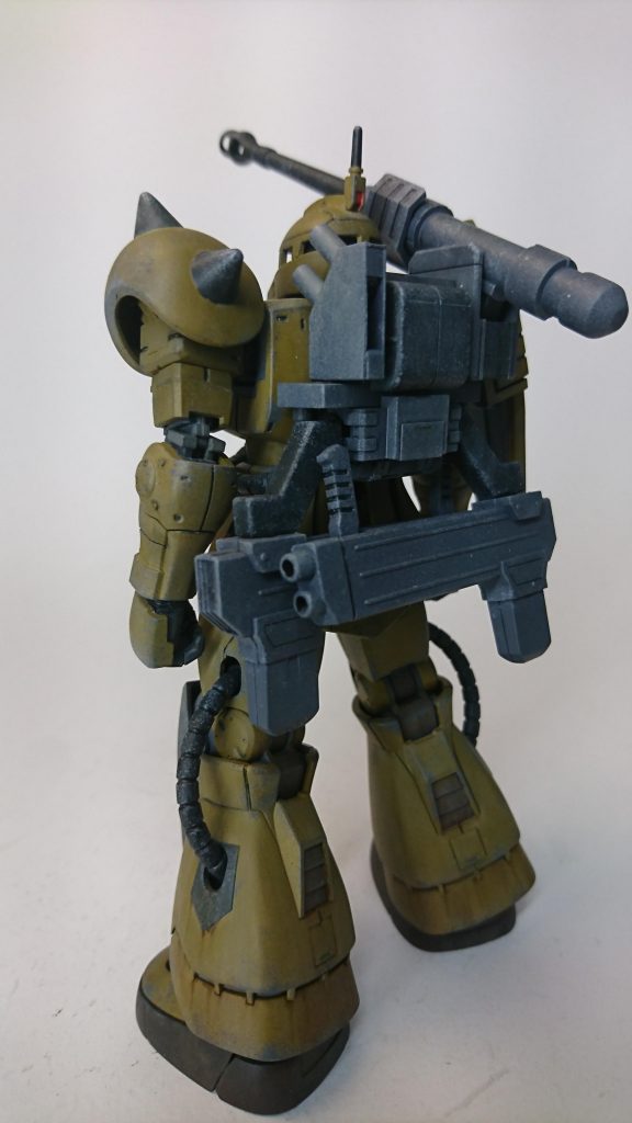 背面から、
スモークディスチャージャーも作り直しました。