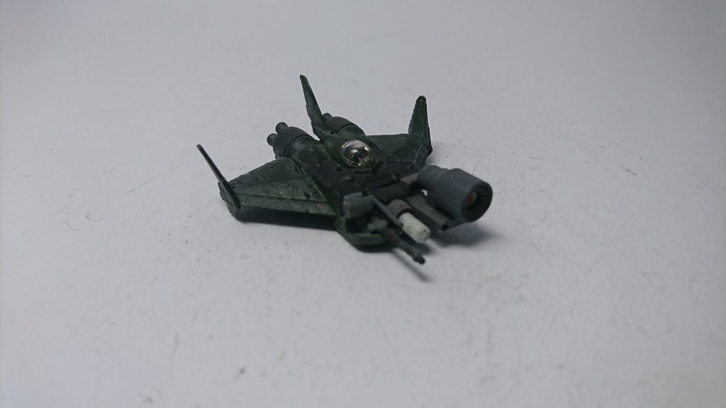 おまけ
昔作ったマゼラトップ。主砲が行方不明になってしまったので観測機にしました。
適当なジャンクパーツでそれらしくw