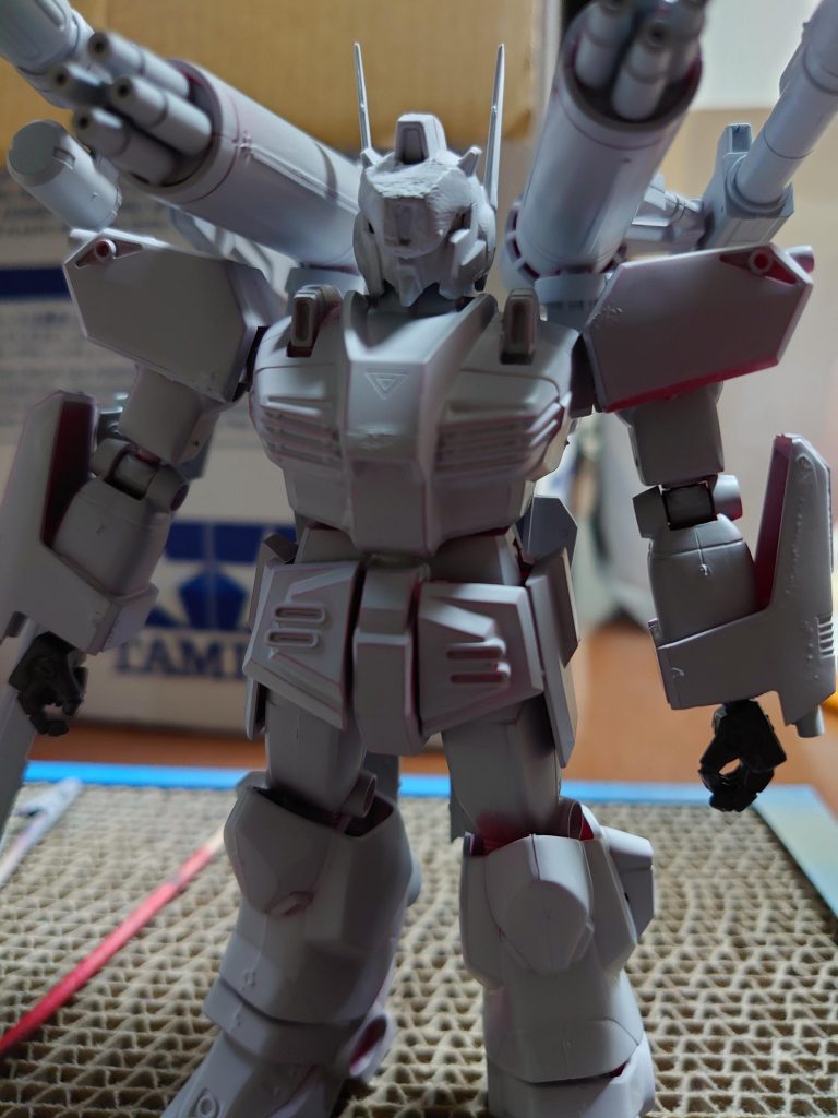 頭部、造形変更。