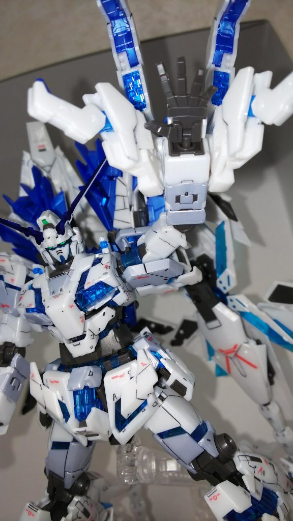 マリーダさんを殺したリディは処刑。