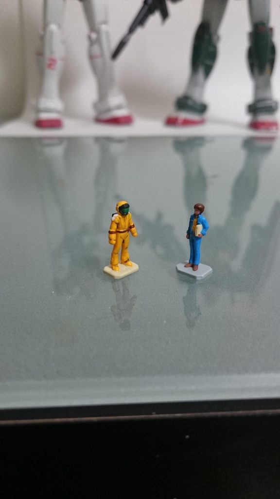 ⚫今度も、、
アムロ 「今度も、やってしまいましたね。」
連邦パイロット 「何がだ？」

ア 「前回も旧キットからMGにして、ジオン兵からクレームが有ったのに、今回はGMですらない」
連 「ジオンに勝利したし、文句を言うようなら、コロニー内でも発砲してしまえば良いではないか。」
クワトロバジーナ 「ええい、連邦はいつに成ったら、ここが地球と地続きでないということが分かるのだ！」